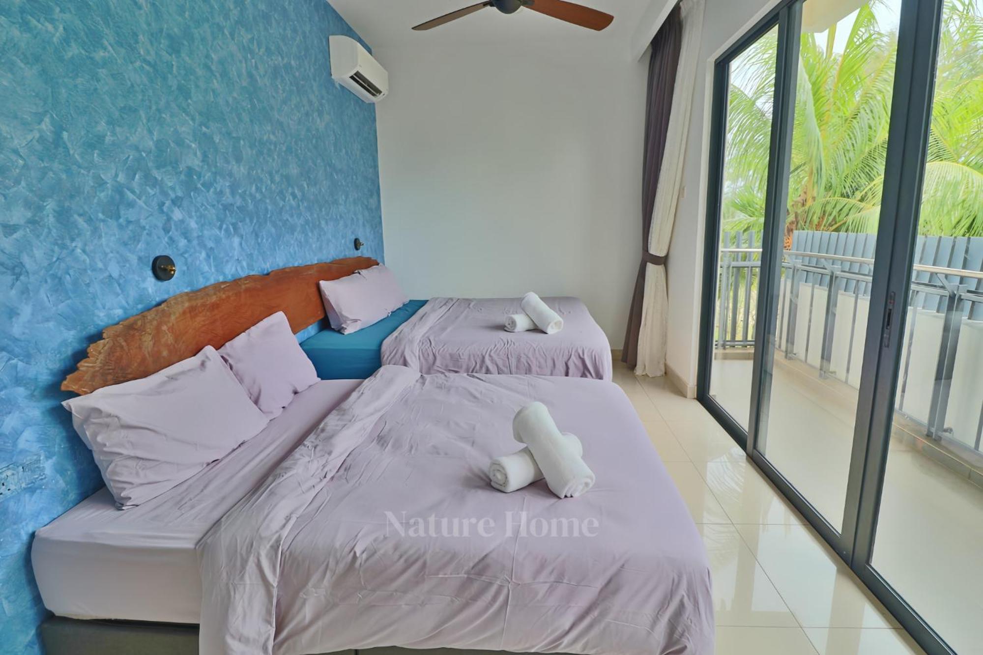 Nature Home 2 - Swiss Garden Resort Residences Beachfront Villa Kuantan Bagian luar foto